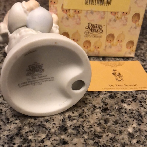 Precious Moments 1988 “TisbThe Season” porcelain figurine - Picture 6 of 7